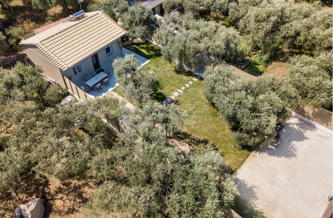Villa 4 You Iliopetra Skala Sotiros Exterior photo